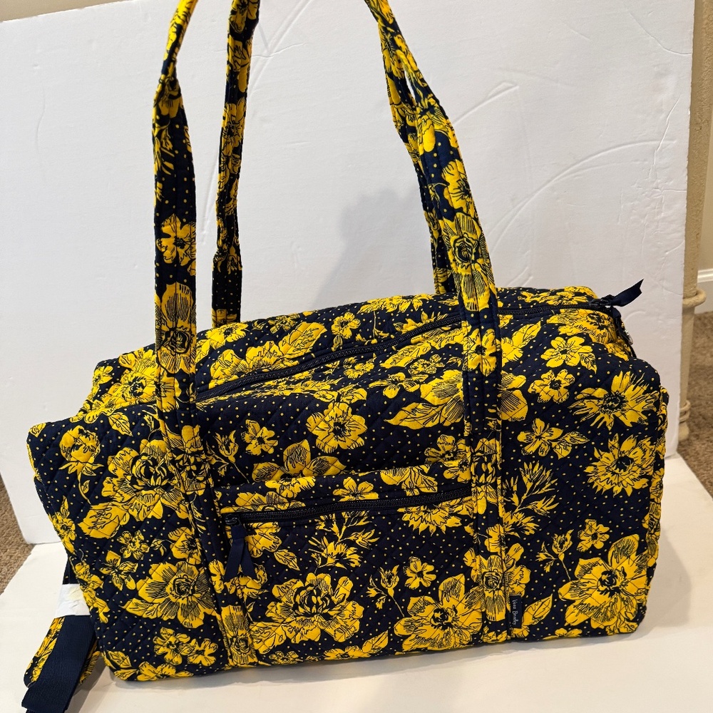 Vera Bradley Large Travel Duffel Bag Blue Navy Yellow Gold Rain Garden New Tags